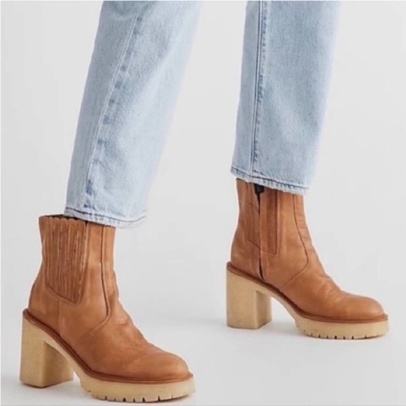 Free People James Chelsea Boots - Picture 5 of 9